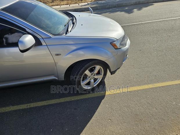 Mitsubishi Outlander 2.4 LS 4WD 2006 Silver