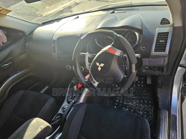 Mitsubishi Outlander 2.4 LS 4WD 2006 Silver