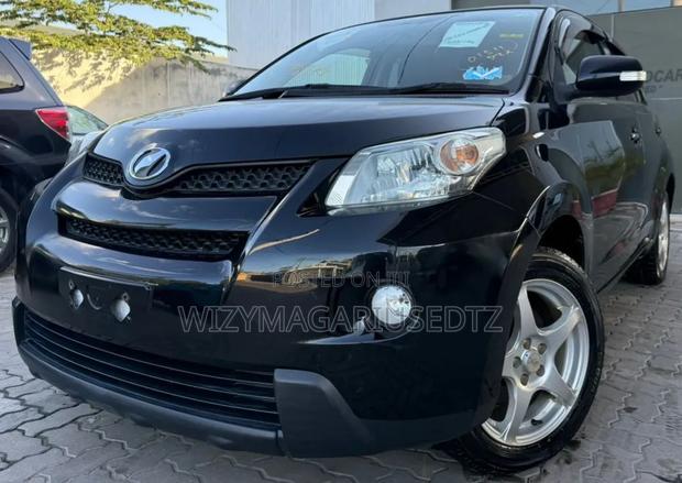 Toyota IST 2008 Matt Black