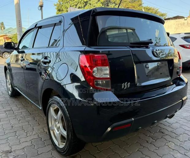 Toyota IST 2008 Matt Black