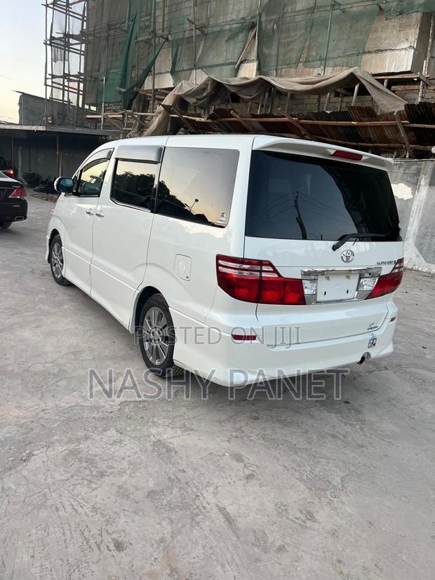 Toyota Alphard 2007 White