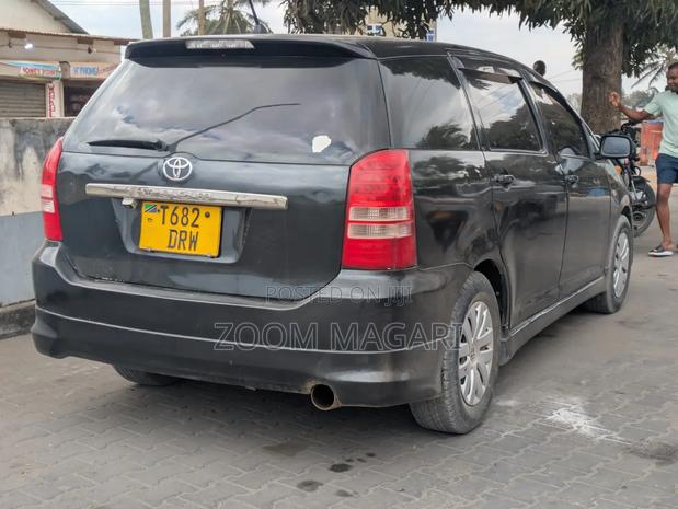 Toyota Wish 2003 Black
