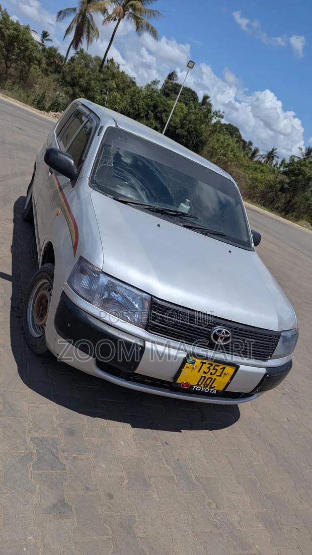 Toyota Probox 2005 Silver