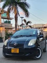 Toyota Vitz 2005 Black for sale