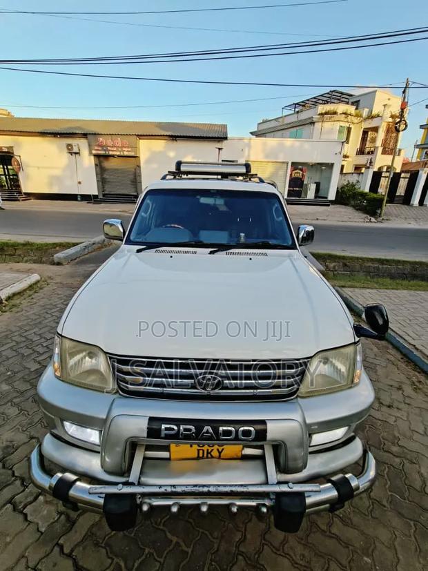 Toyota Land Cruiser Prado 2.7 16V 5dr 1999 White