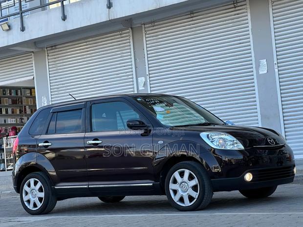 Mazda Verisa 2005 Black
