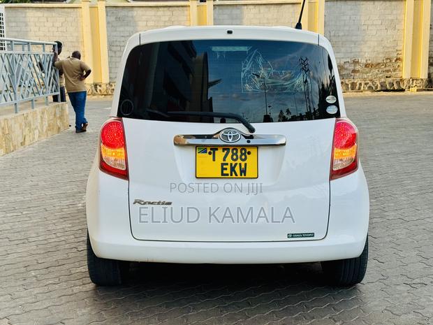 New Toyota Ractis 2009 White