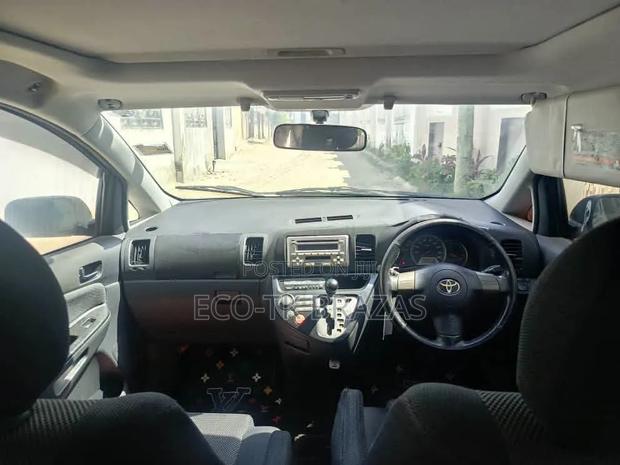 Toyota Wish 2005 Black