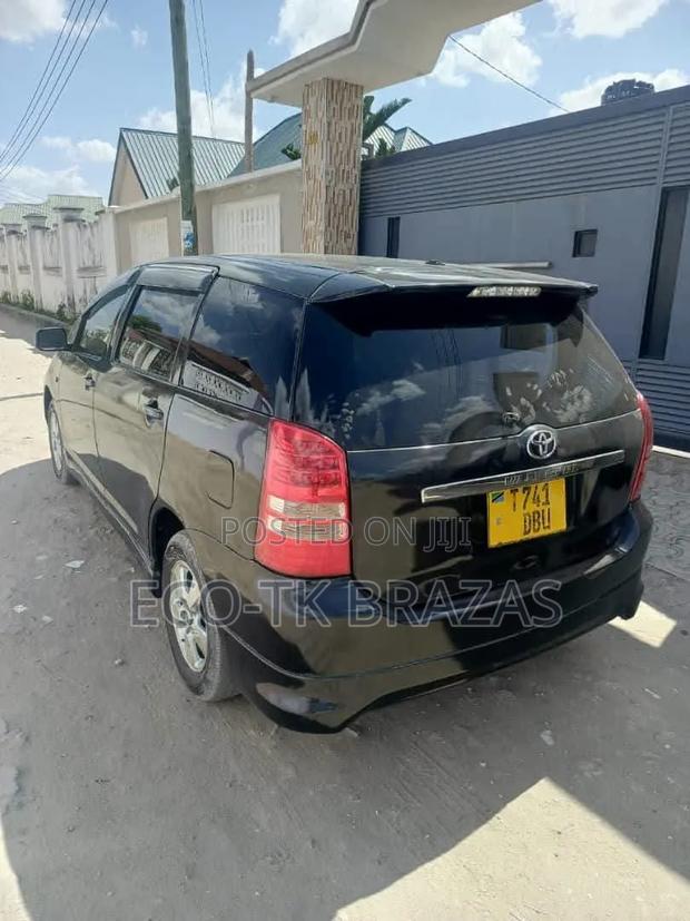 Toyota Wish 2005 Black