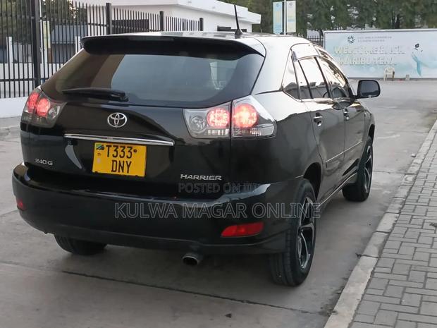 Toyota Harrier 2009 Black