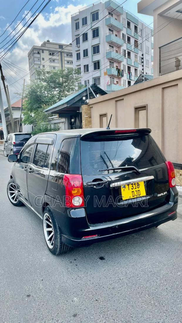 Toyota Raum 1.5 FWD 2004 Black