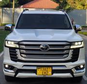 Toyota Land Cruiser 2023 White for sale