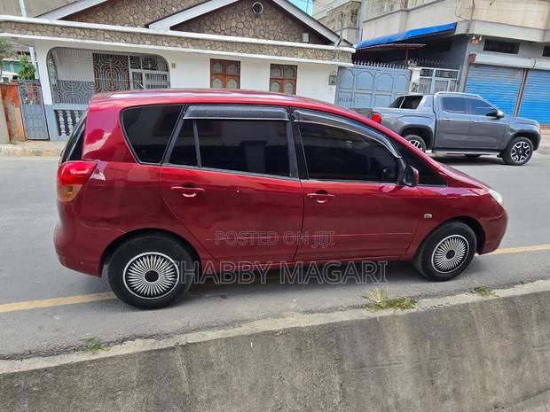 Toyota Corolla Spacio 1.5 X 2004 Maroon
