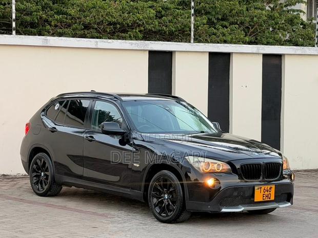 BMW X1 2011 Black