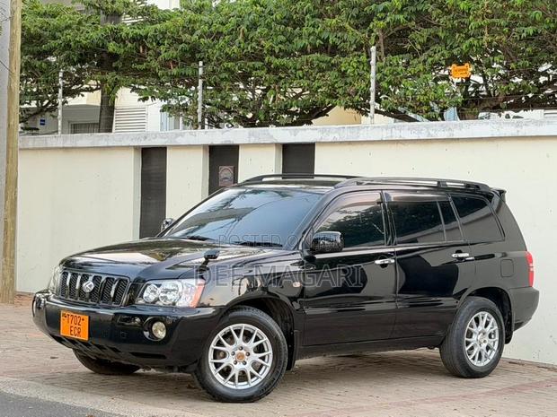 Toyota Kluger 2004 Black