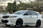 Toyota Harrier 2015 White for sale