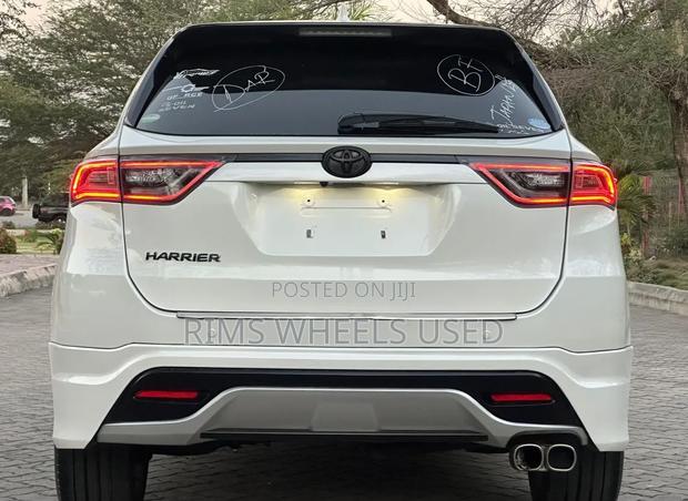 Toyota Harrier 2015 White