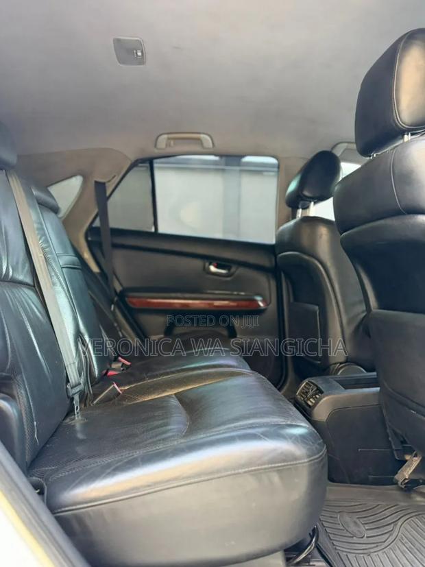 Toyota Harrier 2006 White