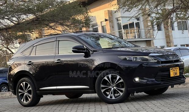Toyota Harrier 2016 Black