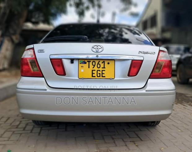 Toyota Premio 2003 Silver
