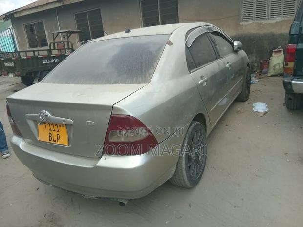 Toyota Corolla 2002 Silver