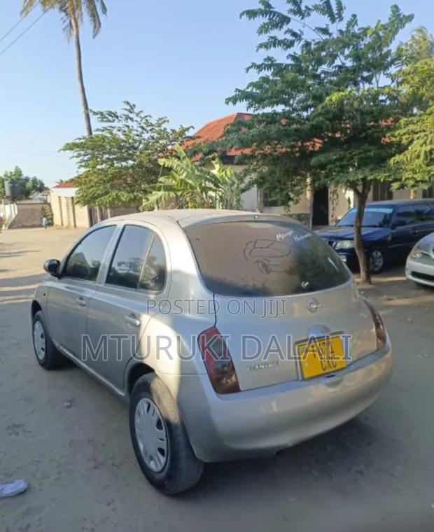 Nissan March 2013 Silver