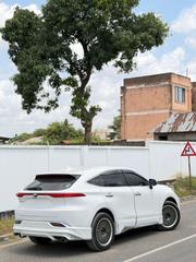 Toyota Harrier 2021 White for sale