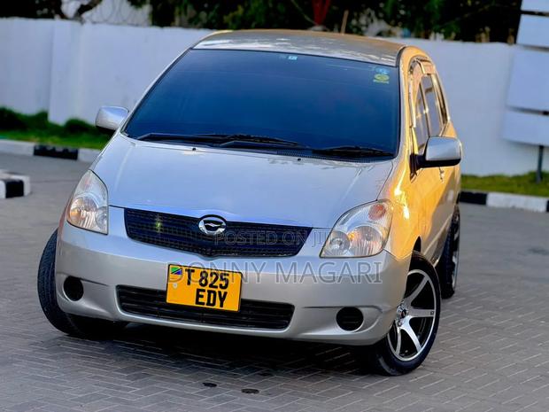 Toyota Corolla Spacio 2005 Silver