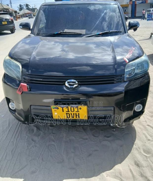 Toyota Corolla Rumion 2009 Black
