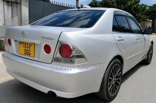 Toyota Altezza 2004 Silver