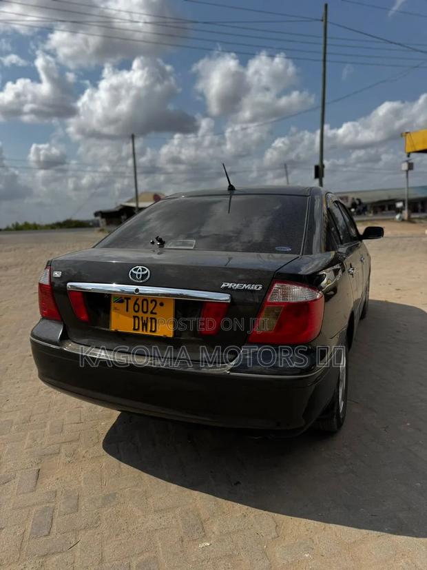 Toyota Premio 2004 Black