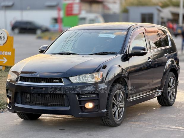 Mitsubishi Outlander 2011 Black