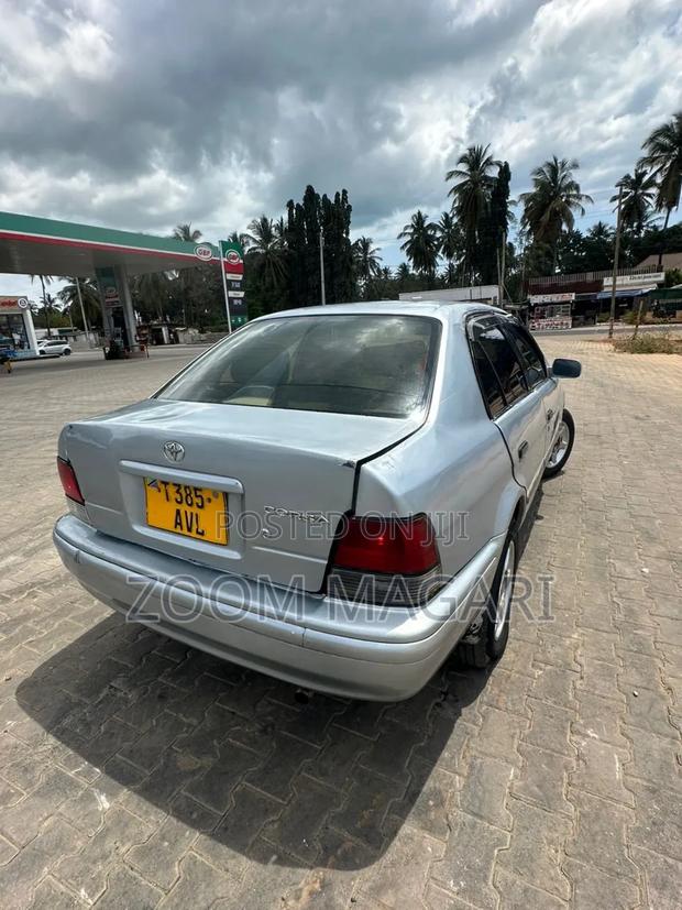 Toyota Corsa 2003 Silver