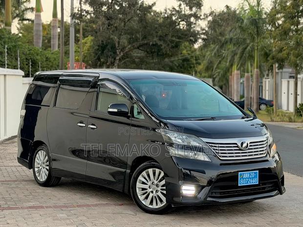 Toyota Vellfire 2009 Black