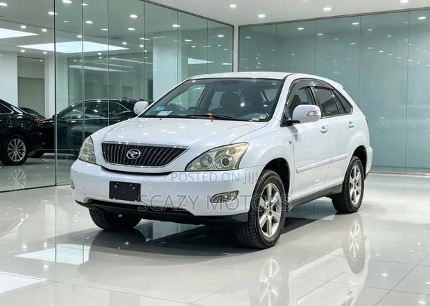 Toyota Harrier 2006 White