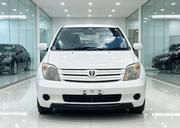 Toyota IST 2005 White for sale