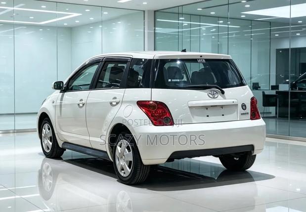 Toyota IST 2005 White