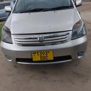 Toyota Raum 2004 Silver for sale