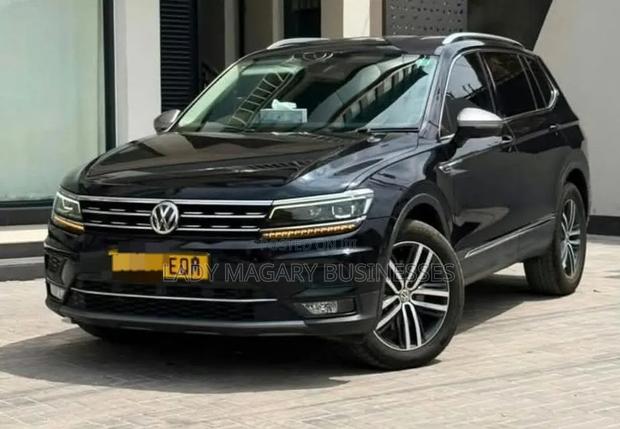 Volkswagen Tiguan 2019 Black