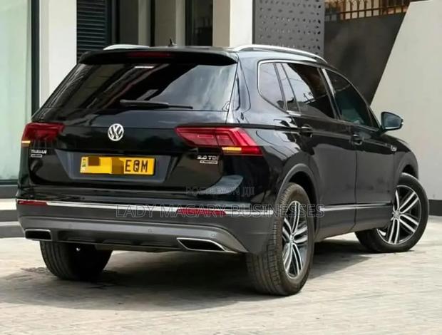 Volkswagen Tiguan 2019 Black
