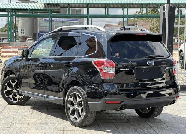 Subaru Forester 2014 Black