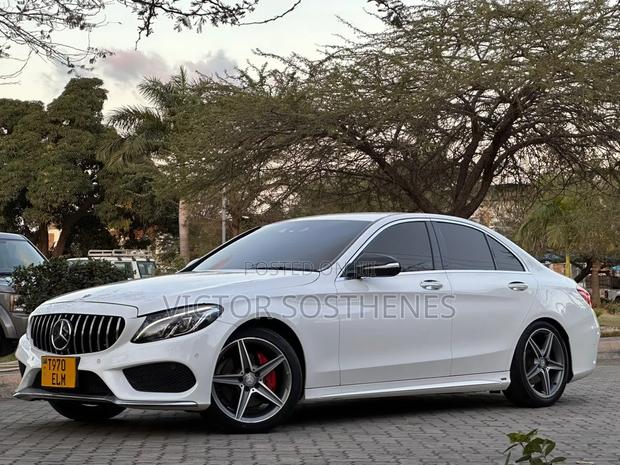 Mercedes-Benz C200 2015 White
