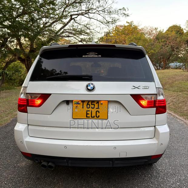 BMW X3 xDrive30i 2010 White