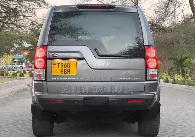 Land Rover Discovery 2011 Silver