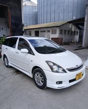 Toyota Wish 2004 White for sale