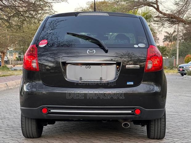 Mazda Verisa 2013 Black