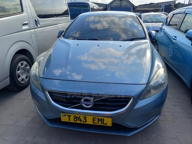Volvo V40 2014 Blue