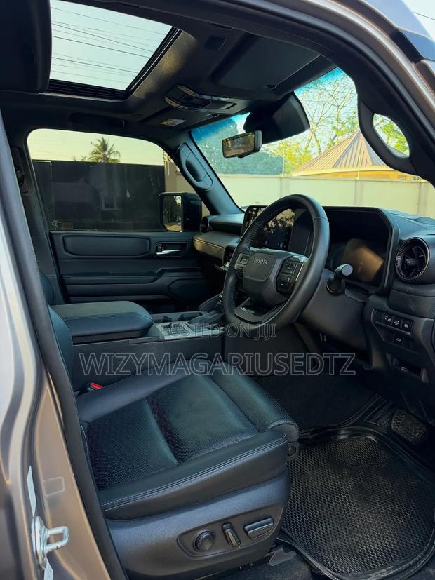 Toyota Land Cruiser Prado 2025 Brown