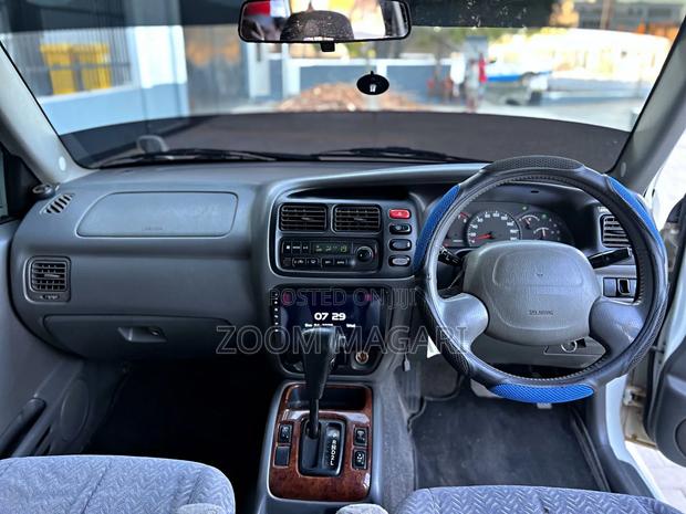 Suzuki Grand Vitara 2005 Silver