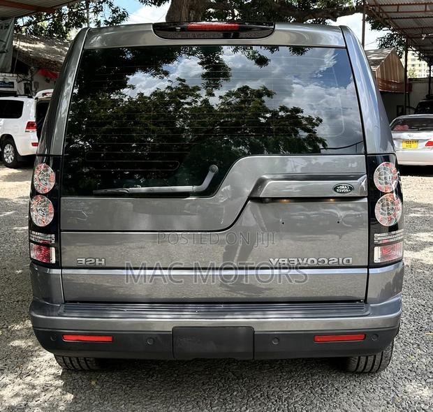 Land Rover Discovery 2016 Gray